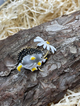 Load image into Gallery viewer, Hedgehog with daisy - enamel brooch badge
